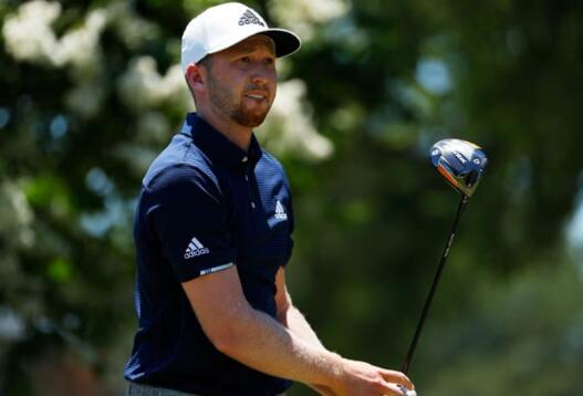 老款鐵桿助伯格爾贏得個人生涯的第3個美巡賽頭銜 曬曬冠軍的裝備有哪些